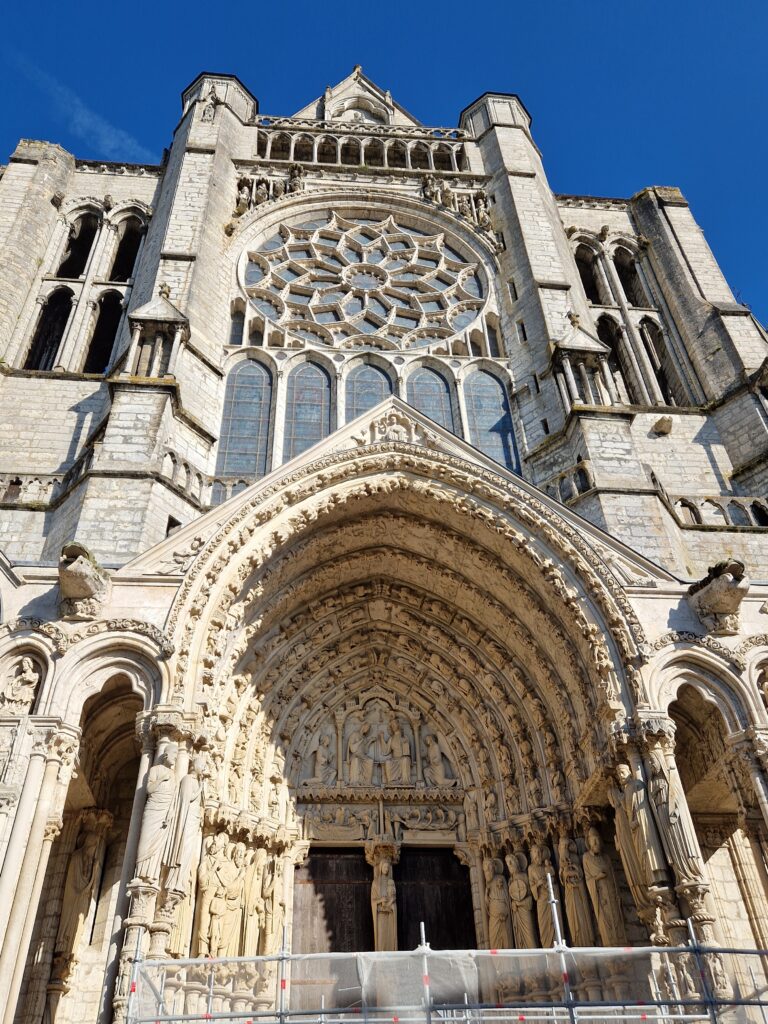 Porche de la cathédrale