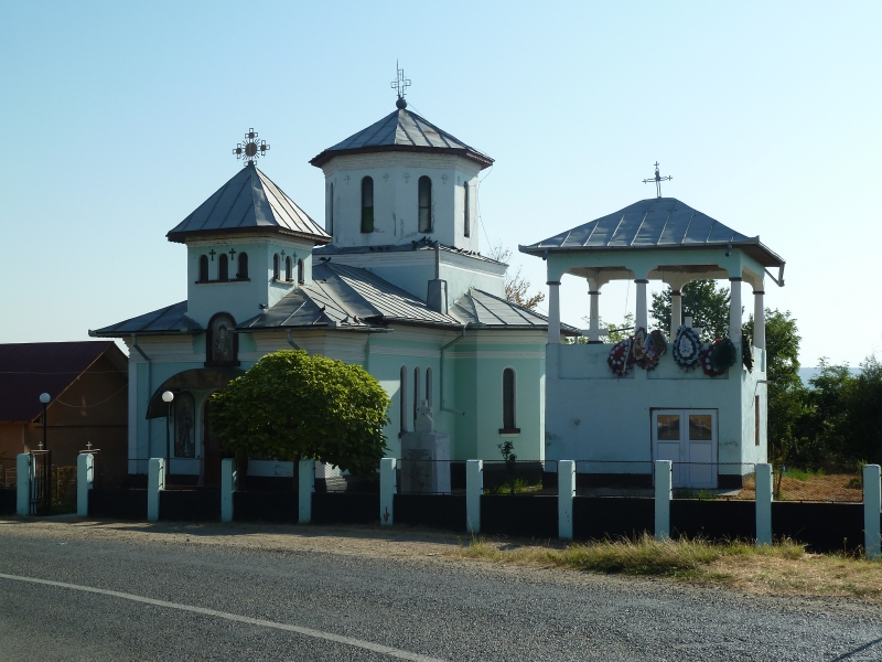 G2 Eglise d'un village Roumain